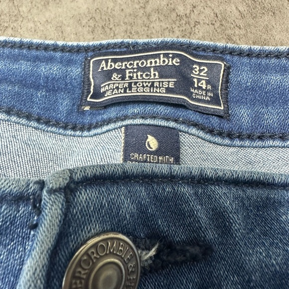 Abercrombie & Fitch Harper Low Rise jeans Leggings | Size 32/14 - Picture 4 of 7